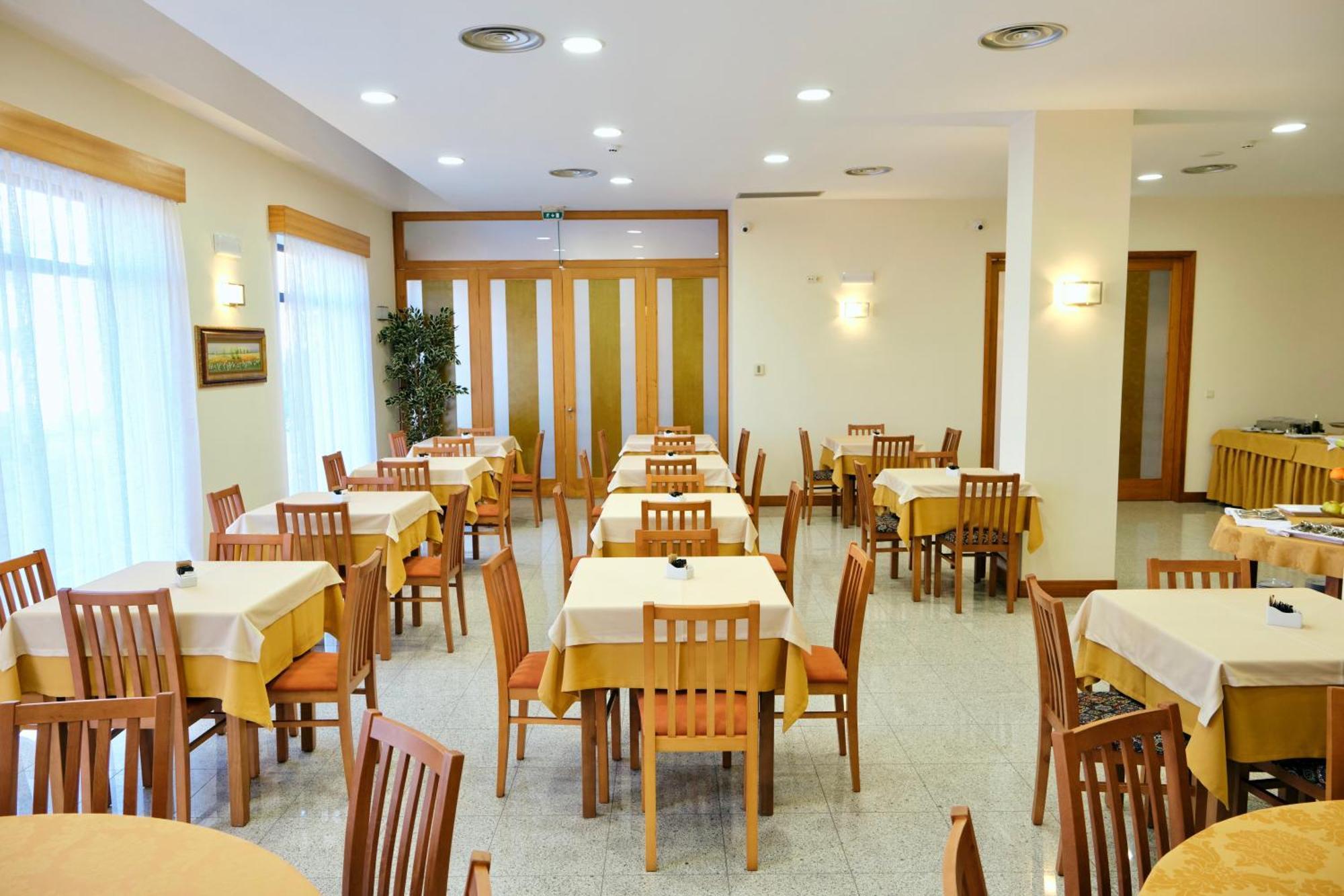 Hotel O Guerreiro 蓬蒂-达巴尔卡 外观 照片